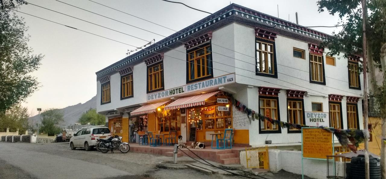Hotel Deyzor Kaza Exterior photo